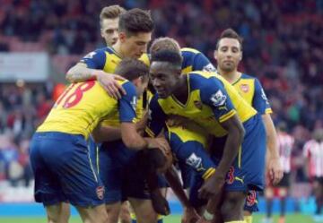 Alexis Sánchez celebrando su gol ante el Sunderland