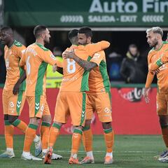 Aprobados y suspensos del Betis: Miranda enciende la revolución