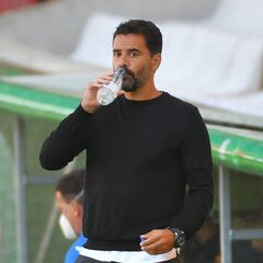 Míchel se deshace en elogios hacia la base de su Huesca