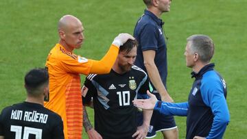 Argentina no pasa del empate con Islandia en su debut en Rusia. Messi tuvo un mal partido 