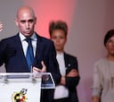 Rubiales ofrece los 1,15 millones necesarios para evitar la huelga