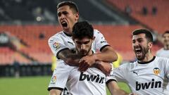 Valencia 2 - Villarreal 1: resumen, resultado y goles | LaLiga Santander