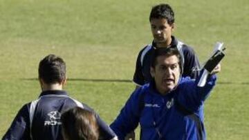 <b>PROBLEMA. </b>Sandoval tendrá poco tiempo para preparar el partido.