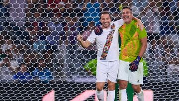 Leyendas Internacionales vencieron a las de México en tanda de penaltis