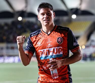 “Antes estuve en Ecuador... Cuando surgió la chance de venir a Chile, me interesó de inmediato”