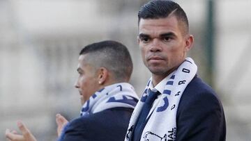Pepe: "No sigo en el Madrid, s¨®lo me ofrecieron renovar un a?o..."
