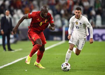 Romelu Lukaku y Lucas Hernández.