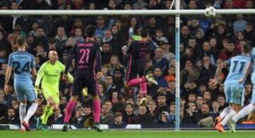 Luis Suárez y Willy Caballero.
