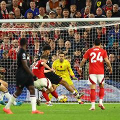 El Forest asalta la Champions a costa de Lopetegui