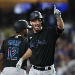 Racha de 11 triunfos de Dodgers acaba con derrota ante Marlins