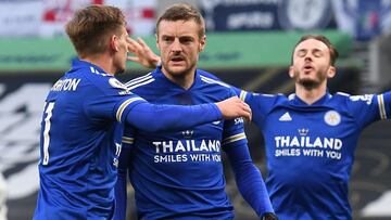 Leicester City's English striker Jamie Vardy (C) celebrates scoring his team's first goal during the English Premier League football match between Tottenham Hotspur and Leicester City at Tottenham Hotspur Stadium in London, on December 20, 2020.