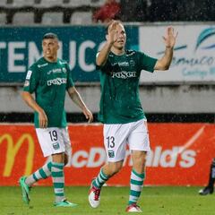 Temuco celebra su primer triunfo del torneo ante Palestino