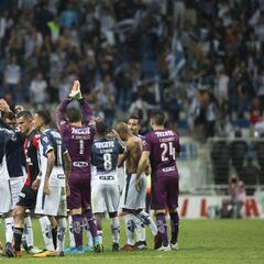 Monterrey golea en el primer tiempo y avanza a semifinales