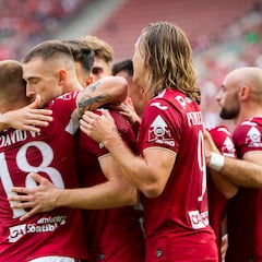 A falta de puntería, victoria de penalti