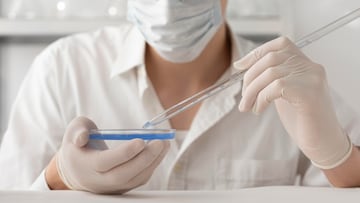 Un hombre de 43 años debe someterse a una prueba de paternidad, usa el comodín del amigo y todo acaba en los tribunales