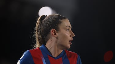 MADRID, 05/02/2026.- La centrocampista del Barcelona Alexia Putellas, durante el partido de cuartos de final de la Copa de la Reina que Real Madrid y FC Barcelona disputan este jueves en el estadio Alfredo di Stéfano. EFE/Juanjo Martín