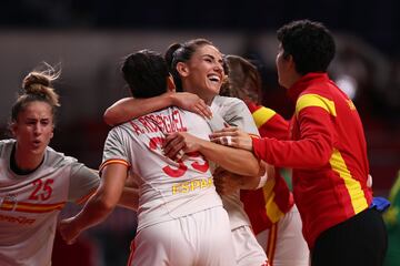 Las Guerreras del balonmano ganan 27-23 a Brasil y conquistan su segundo partido en estos Juegos Olímpicos. Gran actuación de Silvia Navarro.