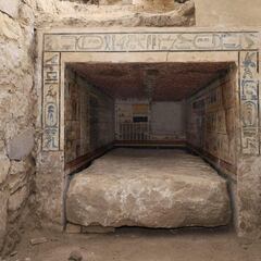 Arqueólogos descubren en Egipto una tumba “excepcional” de hace 4.000 años: “Habría tratado al faraón en persona”