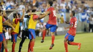 Bryan Ruiz es uno de los l&iacute;deres de Costa Rica