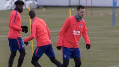 Kalinic, Thomas y Arias durante el entrenamiento de hoy.