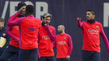 Piqué, Messi y Luis Suárez son, junto a Neymar, los cuatro que se irán de vacaciones tras el derbi. No jugarán la Copa.