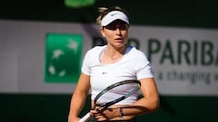 Paula Badosa, durante un entrenamiento en Roland Garros.