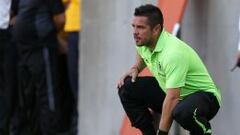 Tapia reconoce que en Colo Colo "el plantel está desgastado"