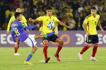 La Selección Colombia, ya clasificada para el Mundial Sub 20, empató 0-0 ante Brasil por la cuarta fecha del hexagonal final del Sudamericano. Gustavo Puerta falló penal y Jhojan Torres fue expulsado.