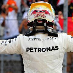 El estandarte británico entra en el club de Prost y Vettel