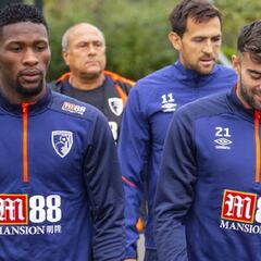 Mina, Lerma e Izquierdo, sin acción en inicio de la Premier