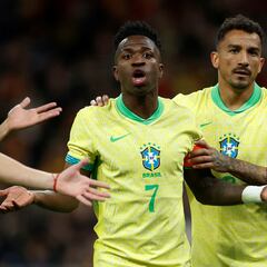 What result does Brazil need to qualify for the Copa América quarterfinals? Possible combinations