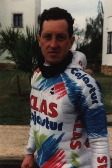 Se retiró en 1992 como corredor del equipo CLAS-cajatur