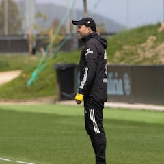 Coudet se mantiene firme con Emre Mor