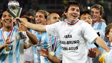 How many titles have Messi and Maradona won with Argentina?