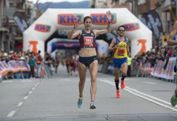 La maratón femenina será la primera prueba extrema y nocturna de Corniche. Y allí estará Marta Galimany, una barcelonesa de 34 años que corrió en 2h30:15. Hizo muy buenos tests previos a Doha. 