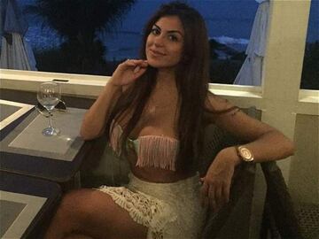 Conoce a Rossana Torales, la doctora más sexy del fútbol