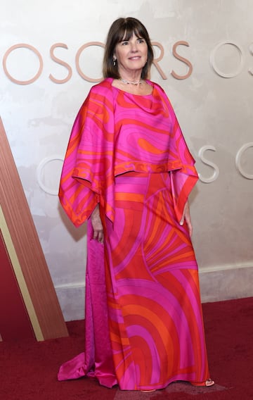 Cynthia Sleiter posa en la alfombra roja del Dolby Theatre.