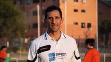 Diego Camacho, exfutbolista profesional y actualmente entrenador del Canillas femenino. 