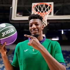 Sima: “Todos han hecho un gran esfuerzo para hacerme sentir cómodo”