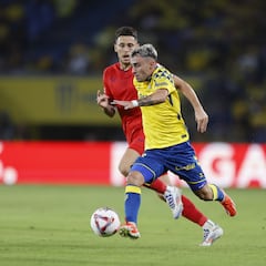 Moleiro empieza liderando