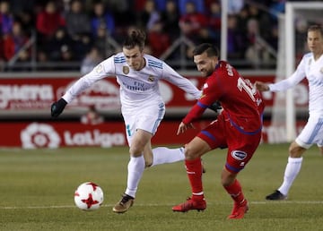 Bale in action against Numancia