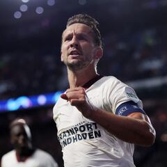 Luuk de Jong es el rey del aire: supera a Cristiano y Lewandowski