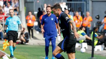 El ilicitano volvió el sábado a ese lateral izquierdo que nunca le ha gustado. En los dos primeros tests de pretemporada se ha visto obligado a jugar atrás.