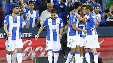 Vuelve el Betis, Butarque sonr¨ªe