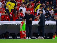 Mohamed durante el América vs Toluca.