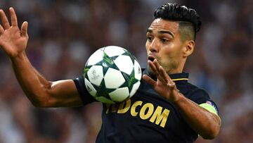 Falcao muestra sacrificio frente al Tottenham en Champions