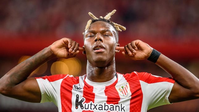 Guerra en Londres por Nico Williams