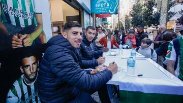 Requena, en la firma de ayer