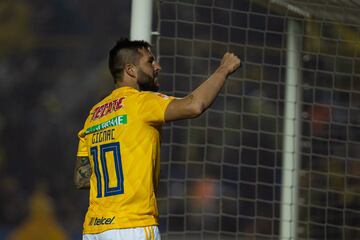 El máximo goleador desde el Apertura 2015. El francés llegó al Fútbol Mexicano para marcar la época dorada de Tigres. Acumula 83 goles hasta el momento y está cerca de su segundo título de goleo.