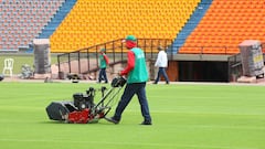 Así quedó la gramilla del Atanasio tras el concierto de Guns N' Roses